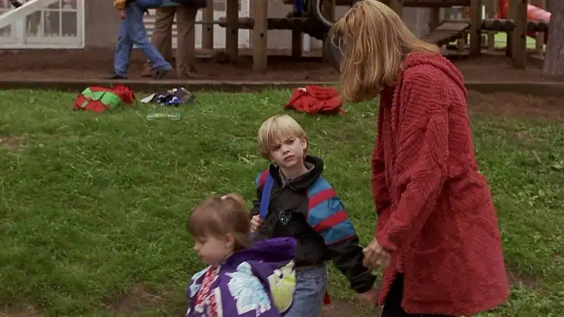 download look who's talking now (1993) dual audio [hindi + english] web-dl 480p [300mb] | 720p [850mb] | 1080p [2gb]